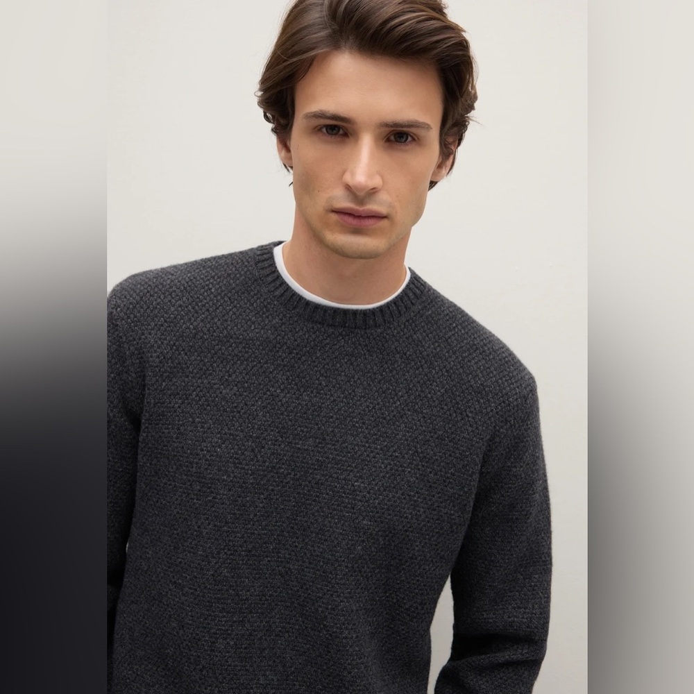 NWT SIZE L Piombo Charcoal Crewneck Sweater